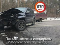 На Гостомельському шосе зіштовхнулися два автомобілі: унаслідок ДТП є постраждалі