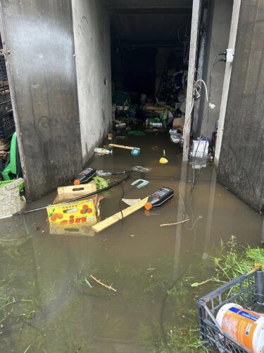 Потопи в Ірпені: унаслідок забудови заплави підтопило садиби в районі Озерного провулку